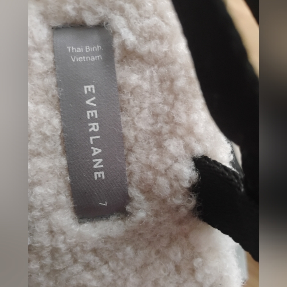 Everlane Sport Sandal - Picture 2 of 7